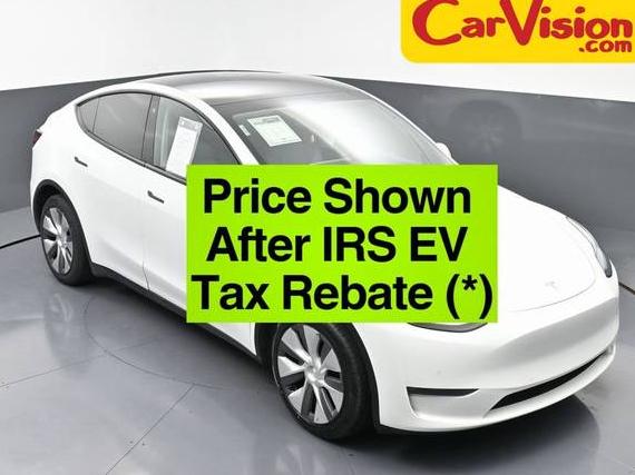 TESLA MODEL Y 2020 5YJYGDEE2LF043710 image